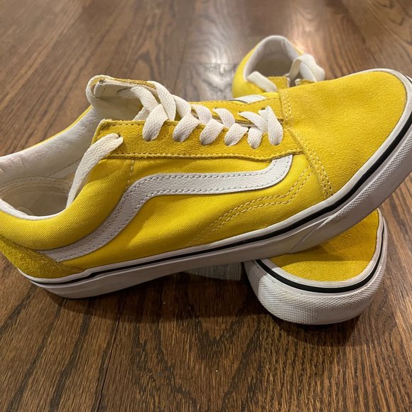 Womens 7.5/Mens 6 Yellow/Gold Vans - Picture 2 of 3